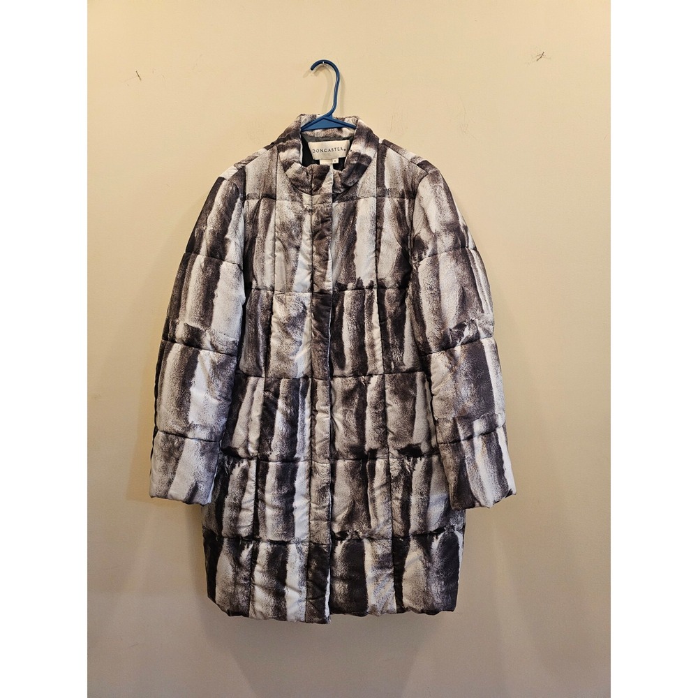 Women's Doncaster Long Puffer Coat Lined Pockets Shades of Gray Size 12